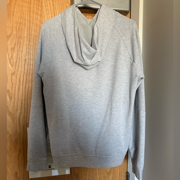 Men’s lululemon hoodie - Picture 3 of 3